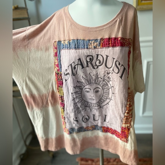 Upcycled Easel Kantha Graphic Tunic - Picture 3 of 4